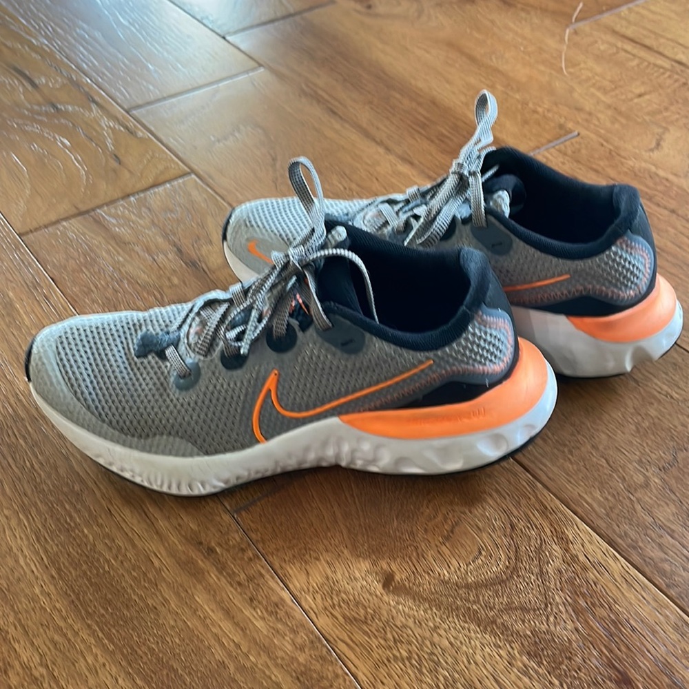 Nike Renew Run